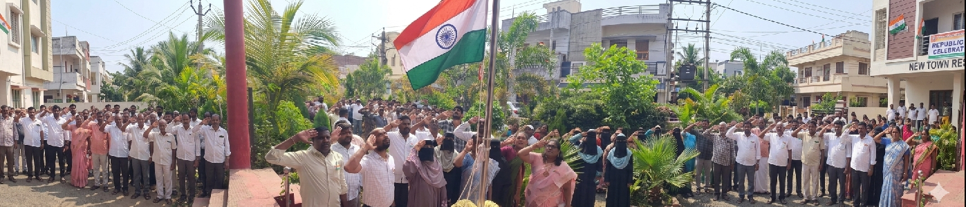 FLAG HOST